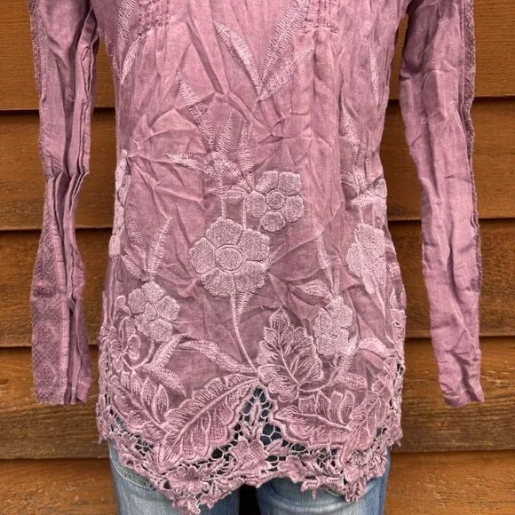 Tregene Silk Lace Embroidered Floral Blouse Shirt Size S - Picture 9 of 9